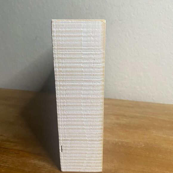 Tabletop Merry Christmas Farmhouse Red Truck 8x6x2 in Holiday Decor - Picture 5 of 8